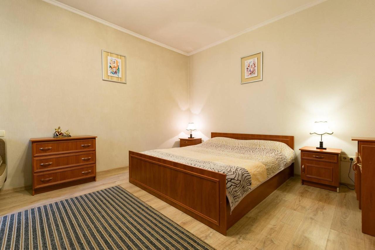 Nadezhda Apartment On Nauryzbay Batyra 37/1 阿拉木图 外观 照片