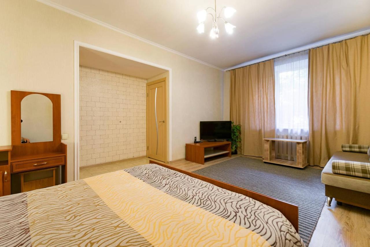 Nadezhda Apartment On Nauryzbay Batyra 37/1 阿拉木图 外观 照片